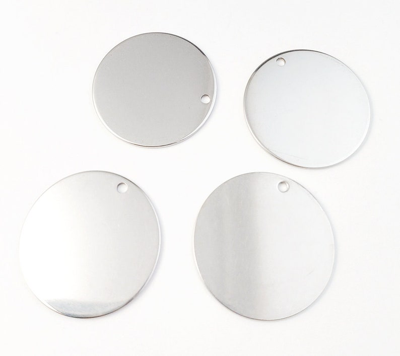 30 stuks 316 roestvrijstalen ronde schijf, tag-bedel met één gat, platte dubbeltjekralen, stalen ronde armband stempelen 6 mm 8 mm 10 mm 12 mm 15 mm 20 mm 25 mm afbeelding 4