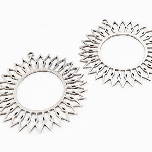 4pcs Stainless Steel Sun Charm, Sun Pendant, Sun Earring Charm, Gold Sun Necklace Charm Pendants Findings 37mm