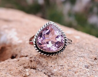 Handmade Pink Kunzite Gemstone 925 Sterling Silver Ring - Lab-Created Oval Stackable Ring