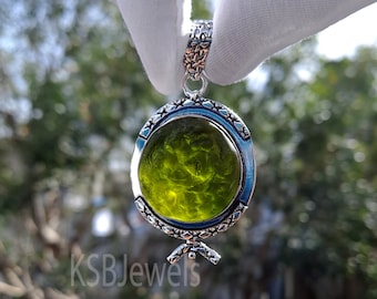 Magic Moldavite Glass Pendant, Raw Moldavite Quartz Pendant, Handmade Pendant, 925 Silver Pendant, Dainty Pendant, Anniversary Gift