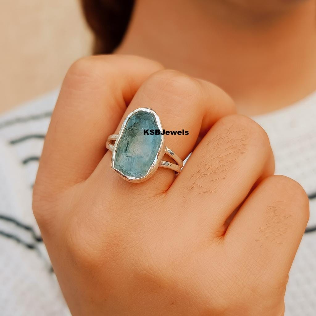 Bague Solitaire Avec Pierre - Taille 60 - Occasion - Bijou Fantaisie Jolie