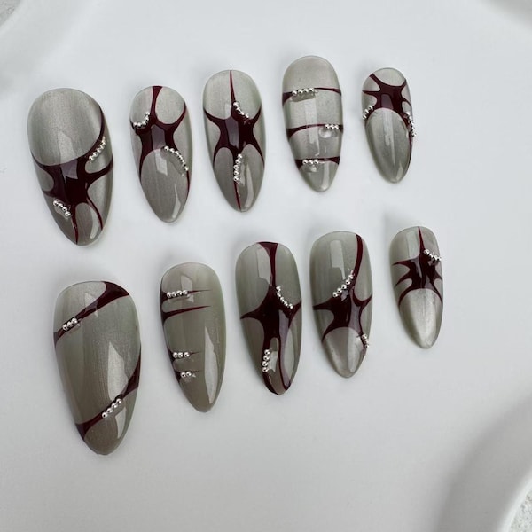 Unhas com Glitter/Unhas Brilhantes/Unhas Marrons/Unhas com Estrelas/Unhas Cromadas Douradas 3D/Unhas Postiças Olho de Gato Amêndoa: Design com Flocos Borgonha/Presente para ela