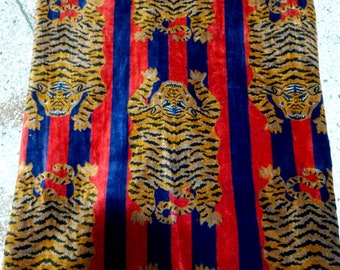 Tela de terciopelo con estampado de tigre para tapicería india, fundas de almohada por metros, 100 % terciopelo.