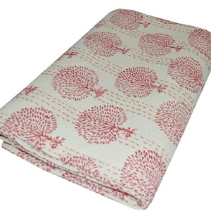 Indian Queen Size Hand Block Print Kantha Quilt Red Reversivle Quilt Cotton Kantha Bohemain  Vintage Kantha Bedspread Bed Cover