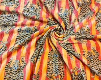 Tela de terciopelo indio con estampado de aves y tigres, cortada a medida, para decoración del hogar y confección de vestidos, cortinas y manualidades con tela de terciopelo.