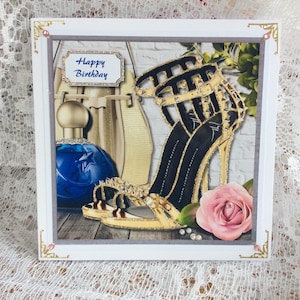 Carte d'anniversaire pour dames conscientes de la mode, carte unique, salutation d'anniversaire, carte pour elle, carte de chaussures, carte pour fille, carte pour mère,