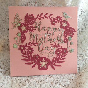 Tarjeta para Madre, Feliz Día de las Madres, Tarjeta del Día de las Madres, Tarjeta Especial Dama, Tarjeta hecha a mano, Tarjeta de diseño único, tarjeta diseñada a mano, tamaño 8 x 8