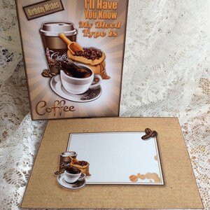 Leuke verjaardagskaart met een kopje koffie, koffieliefhebberskaart, bijpassende kaart en envelop, handgemaakte kaart, verjaardagsgroeten, verjaardagswensen