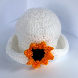New baby Gift, New baby Hat, Crocheted Baby hat, Sunflower Baby Hat, Gift for New Baby, baby Girl Hat, Baby Girl Fashion,   Baby Girl hat