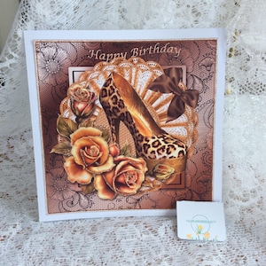 Tarjeta de cumpleaños para dama, Tarjeta para dama, Feliz cumpleaños, Tarjeta romántica, Cumpleaños especial, Tarjeta de cumpleaños, Tarjeta con amor, Tarjeta con zapato de tacón alto