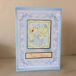 Nueva tarjeta de bebé, nuevo nacimiento, felicitaciones, es un niño, hola pequeño, nueva tarjeta de bebé, tarjeta de recién nacido, tarjeta para bebé