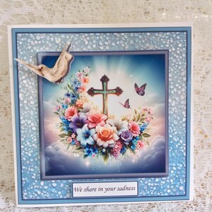 Tarjeta de condolencias de lujo, tarjeta de condolencias, cruz de condolencias, condolencias florales, tarjeta única, pensando en ti en este momento triste, tamaño 6 x 6 pulgadas