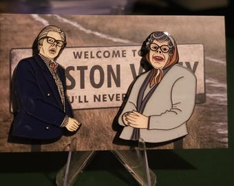 La Liga de los Caballeros Edward y Tubbs Insignias Reece Shearsmith y Steve Pemberton