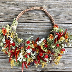 Chili Pepper Grapevine Wreath, 4 sizes available, Free shipping