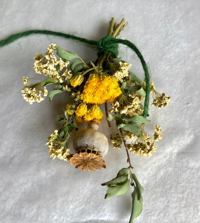 Mini Bouquet Sets/ Present Toppers/Wedding Favors, real dried flowers and herbs, party favors image 3