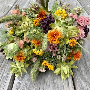 Fall Dried Flower Bouquet in Autumn Tones, organic, 16”x8” For wall, vase or table