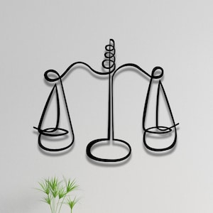 Waage der Gerechtigkeit Metall Wandkunst, minimalistische Wandkunst der Laww School, Wandskulptur der Juraschule, Beruf Wandbehang, The Bar Lawyer Geschenk
