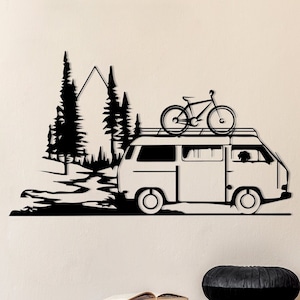 Camper Van Metal Wall Art, decorazione da parete in metallo da viaggio, arazzi con la natura, arte da parete con la bicicletta, decorazione da parete per camper, arte per roulotte, cartello per camper