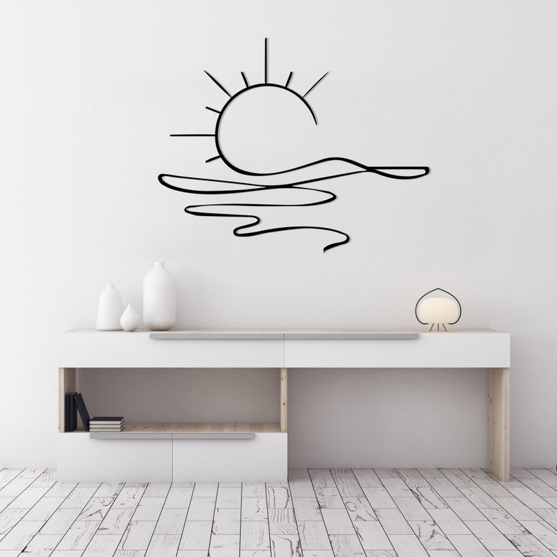 Decorate your home or garden with the Sunshine Metal Sign – handcrafted sun metal wall art with a sea sparkle design, perfect for indoor and outdoor spaces.