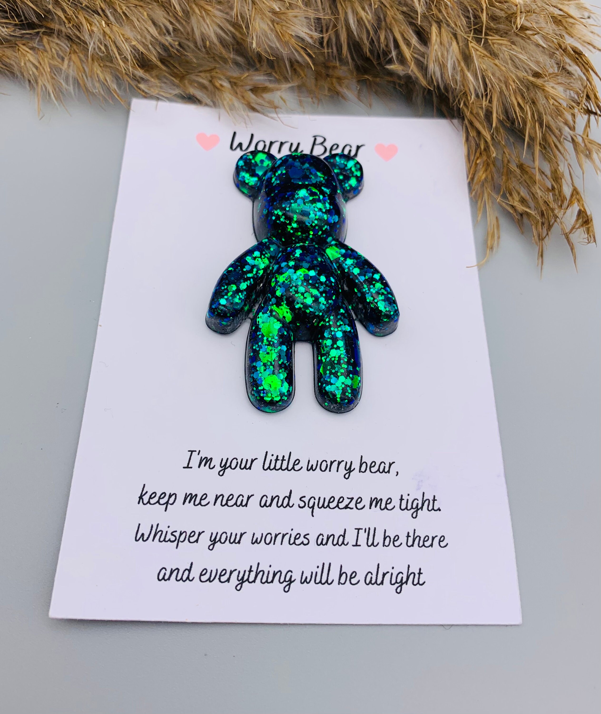 Pocket Hug - Orsetto Portafortuna Con Messaggio Motivazionale - Regalo Antistress Per Amici E Famiglia (Arcobaleno)