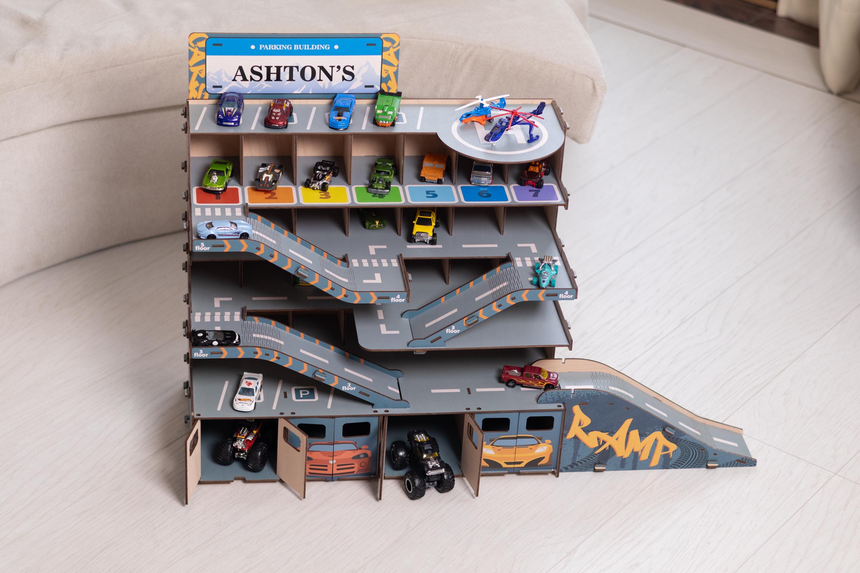 Wooden Parking Garage for Toddlers, Jumping Ramp, Toy Car Storage ...