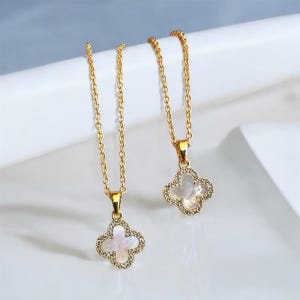 Mother of Pearl Clover Necklace