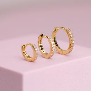 Huggie Hoop Earrings • 3 PCS Earring Set • Minimalist Jewelry • Dainty Everyday Earrings • Cartilage Piercing • Tragus Helix Hoops