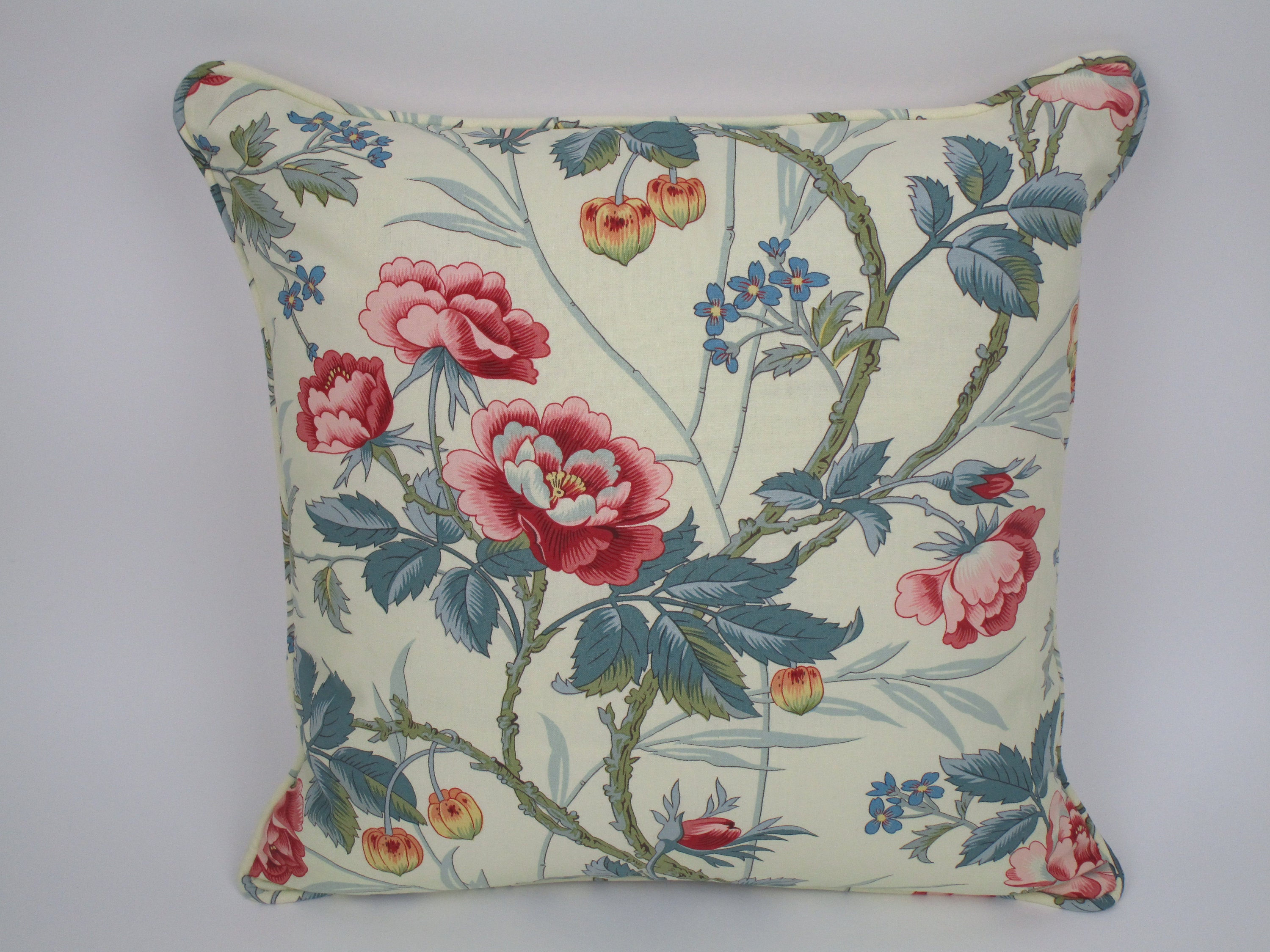 Housse de Coussin 45 X cms à Fleurs Braquenié et Cie Motif La Roseraie