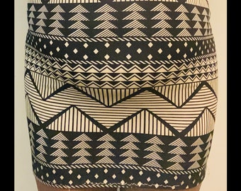 Geometric Tan and Black Abstract Print Mini Pencil Skirt Size 1X/2X