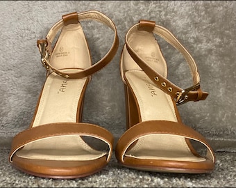 Caramel Brown Leather Sandal Heels Size 10