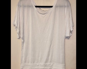 Casual Off White Top Unisex Size M
