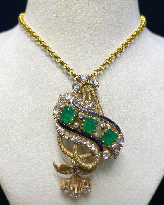 Gold Emerald Diamond Enamel Necklace