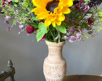 Handgefertigte Vintage tunesische Terrakotta Vase | Mediterrane Keramik | Blumenmuster | Rustikales und vielseitiges Wohnkultur | Natürliche Ton Keramik