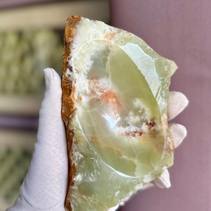 Green Onyx Soap Dish: Handcrafted South Asian Trinket Tray