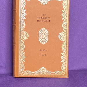 Vintage French book, faux leather hardcover.Limited edition, excellent condition.Les Mémoires du Diable by Frédéric Soulié,1968, Paris.