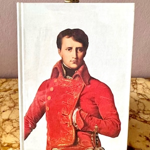 French Vintage History Novel NAPOLEON and LOVE, Andre Castelot, 1968. Illustrated Book in French, Hardcover, Plastic Dust Jacket.