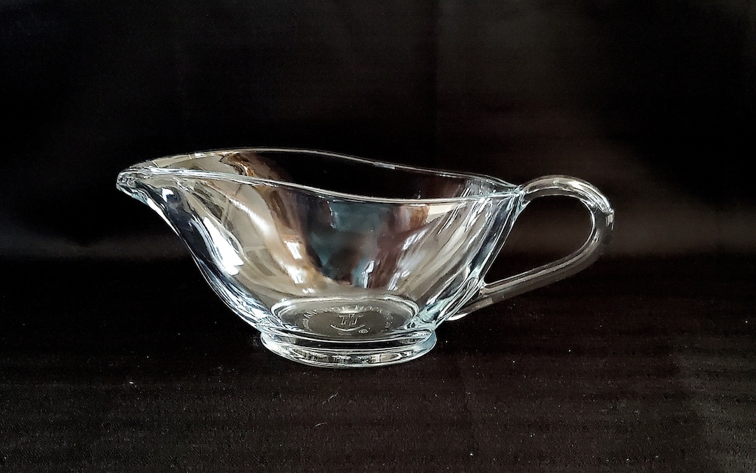 Anchor Hocking Clear Glass Gravy Boat, Presence 16 Oz Heavy, Solid, in