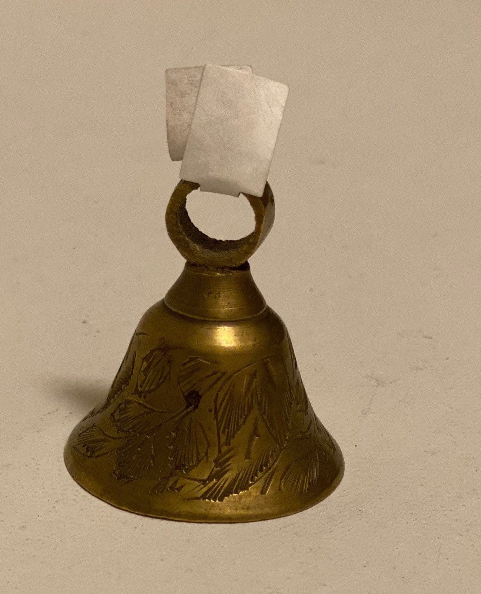 Campana de latón brillante 150mm con badajo, cuerda y 2 tornillos