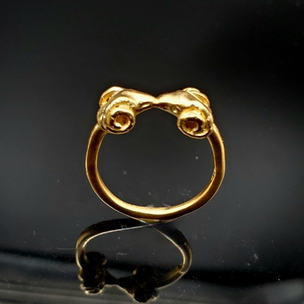 Beautiful 14K Gold Antique Style Ram Ring