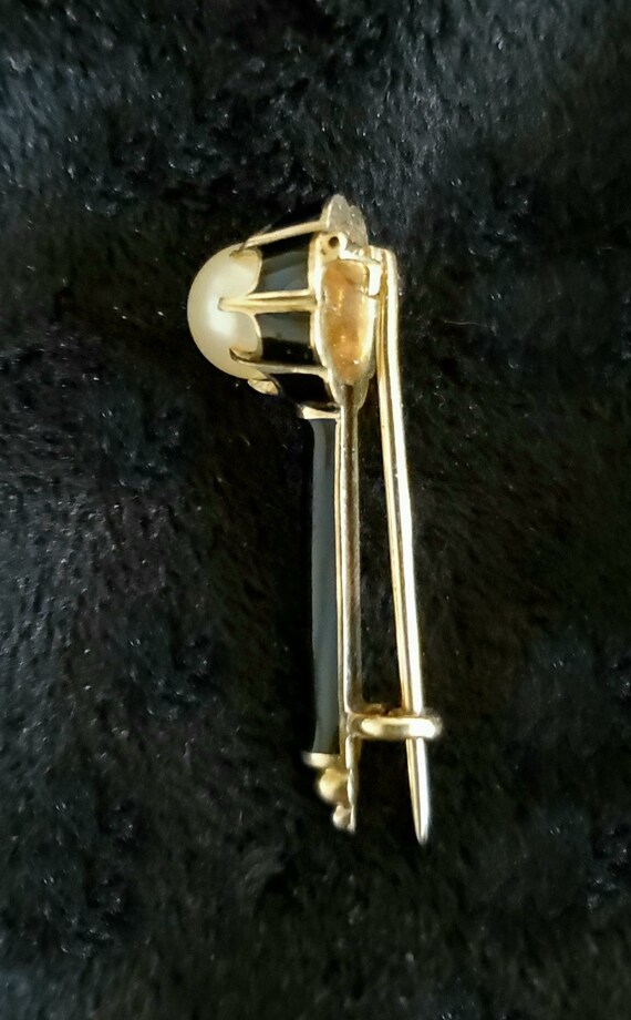 Victorian 15K gold Enamel Pearl Pin - image 3