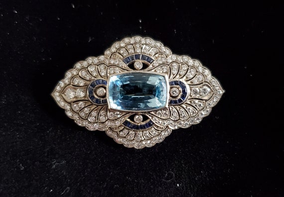 Incredible Vintage 18K White Gold Diamond Brooch - image 2