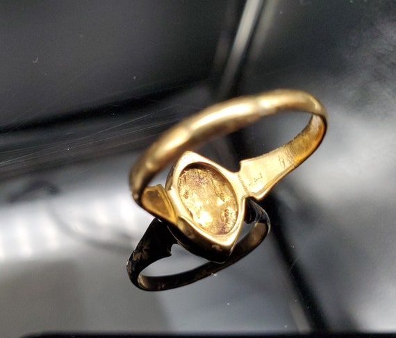 Antique 18k gold enamel and diamond memorial ring - image 6