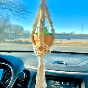 Macrame mini plant hanger image 3