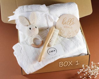 Gender Neutral Baby Gift Box, Custom Baby Gift, Unisex Gift, Baby Essentials, Baby Shower Gift, Baby Announcement Card, Newborn Gift Set