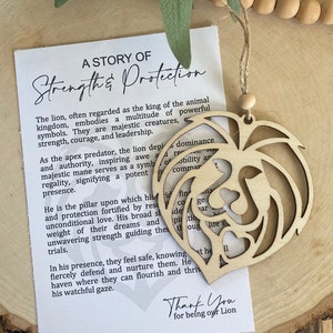 Enfeite de cartão de história, enfeite de leão, presente para marido, força e proteção, presente para parceiro, enfeite personalizado, feito nos EUA