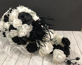 Gothic Wedding,Dark Bouquet Halloween Bridal Flowers. Cascade Bouquet Flowers Bridal Bride Bouquet- Wedding Keepsake Gothic Elegance, skull