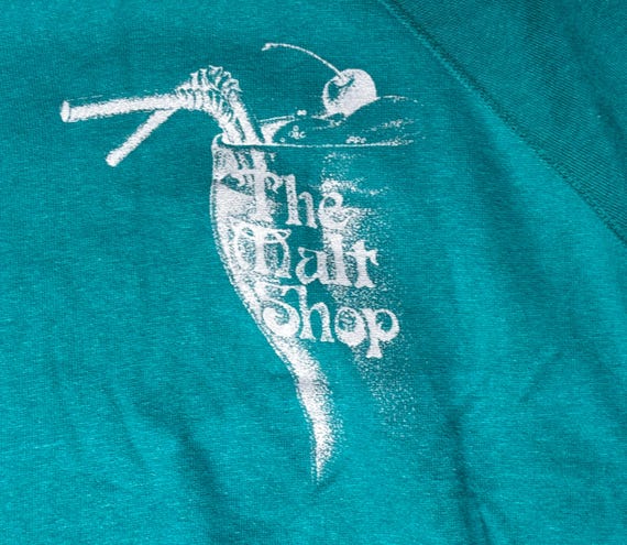 1980s Vintage & Rare THE MALT SHOP Uniform Sweatshirt - Like New - Size Medium
