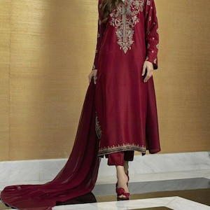 Maroon long pakistani kameez with straight pant,silk kurti dupatta set