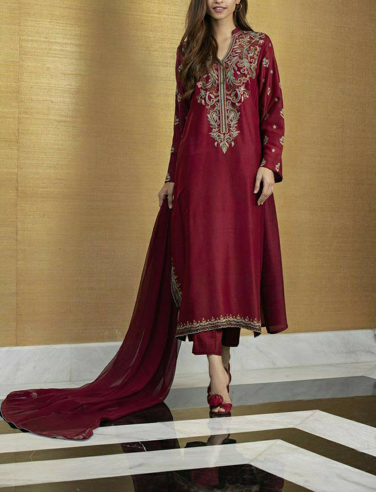 burgundy pakistani dress AJR Regalia: Maroon Pakistani Bridal Dress