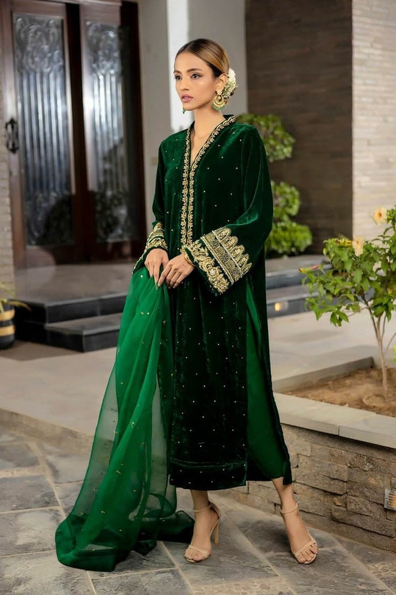 Green Velvet Salwar Suit,green Mehendi Dress,pakistani Velvet Suit, Winter  Velvet Dress, Plus Size Mehendi Kurta -  Norway